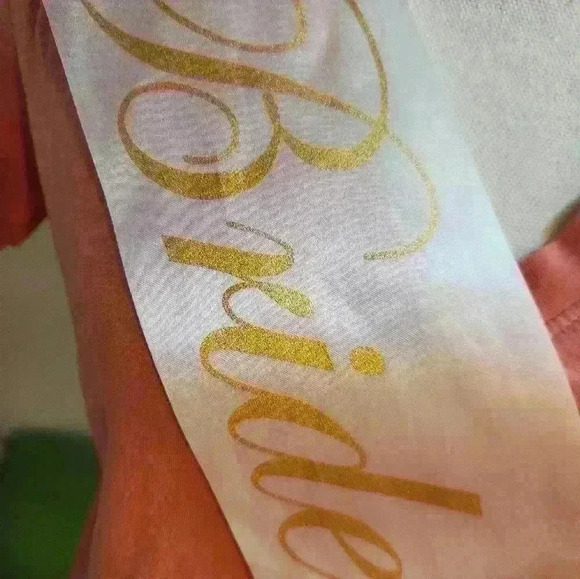 Bride flip flops, comb short veil with pearl accents, comb tiara, and sash set! - Picture 12 of 13